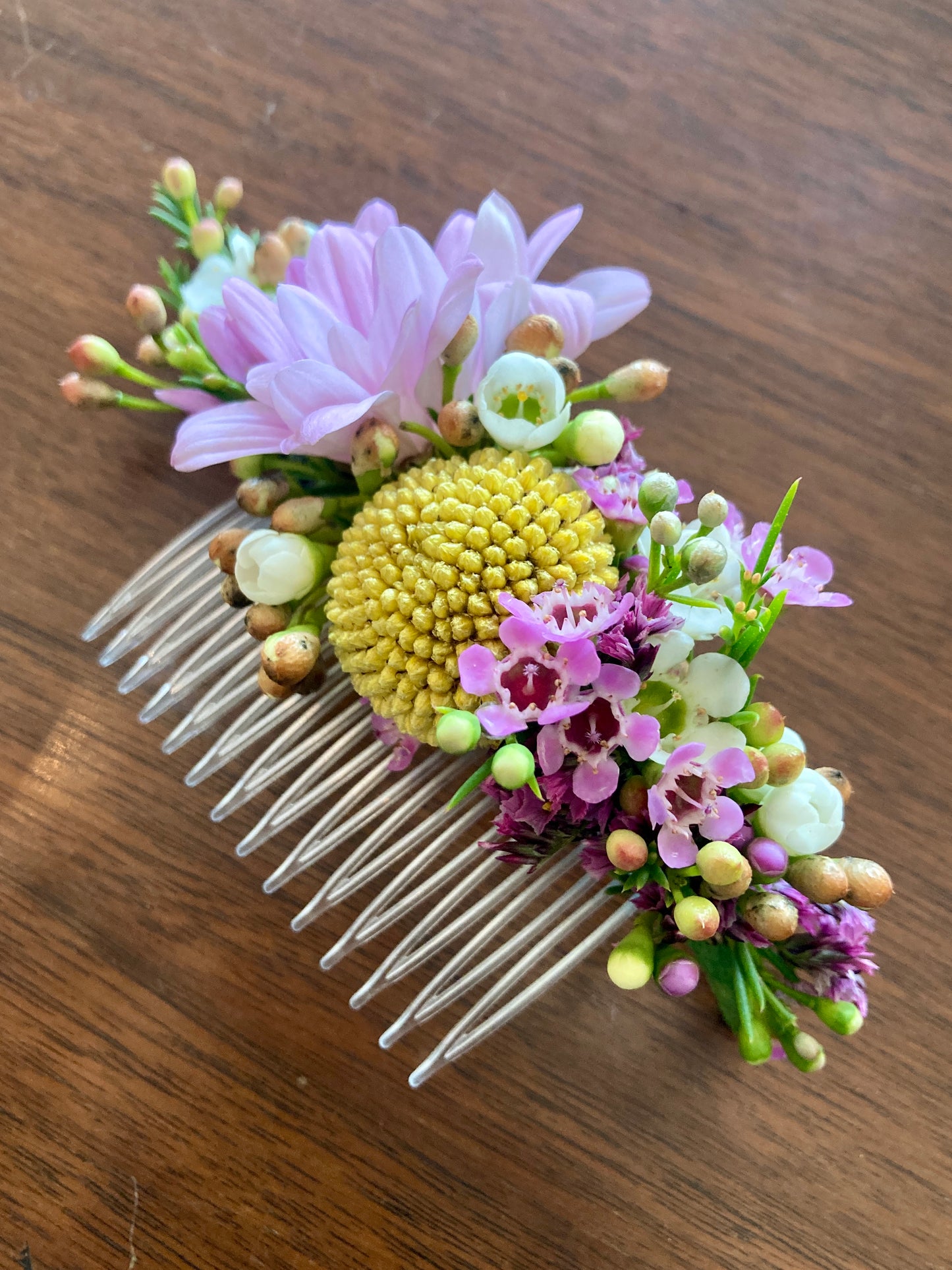 Flower comb